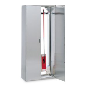 Skapji tīrīšanas piederumiem